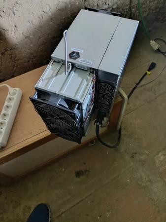 ANTMINER S21 PRO - ASIC Miner (Orlando)