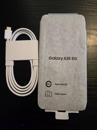 NEW Samsung Galaxy A35 UNLOCKED with warranty - $299 (Miami Beach)