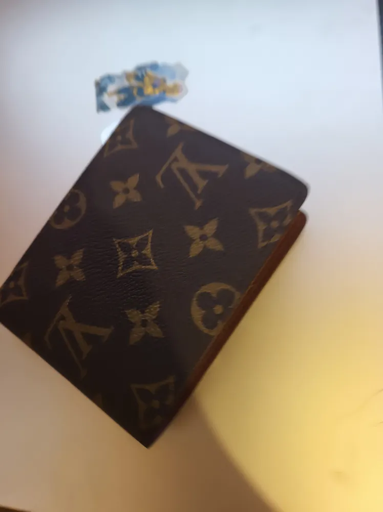 Vuitton wallet