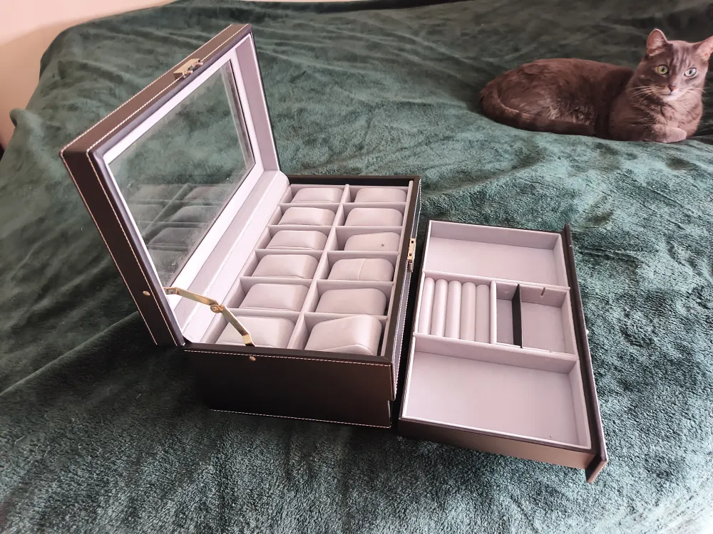 watch box