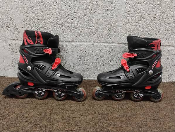 Kids ROLLER BLADES size 5-8 - $15