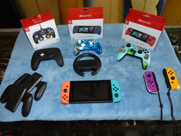 Nintendo Switch (Hollywood) image 5