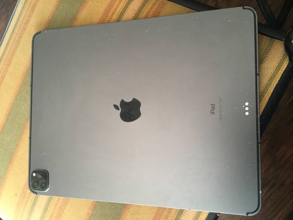 Apple iPad Pro 5th Gen. 256GB, Wi-Fi +5G (Unlocked), 12.9in - $520 (Sw gainesville) image 2