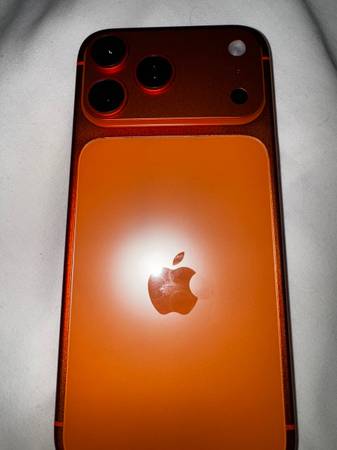 iPhone 17 Pro Max 512 GB - $750 image 2