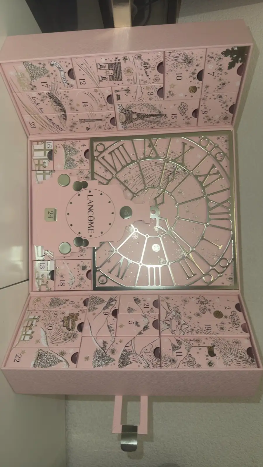 Calendar of the front lancome. New never unpacked. image 6