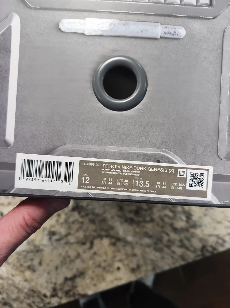 RTFTK x Nike Dunk - Genesis (x) size 12 image 2