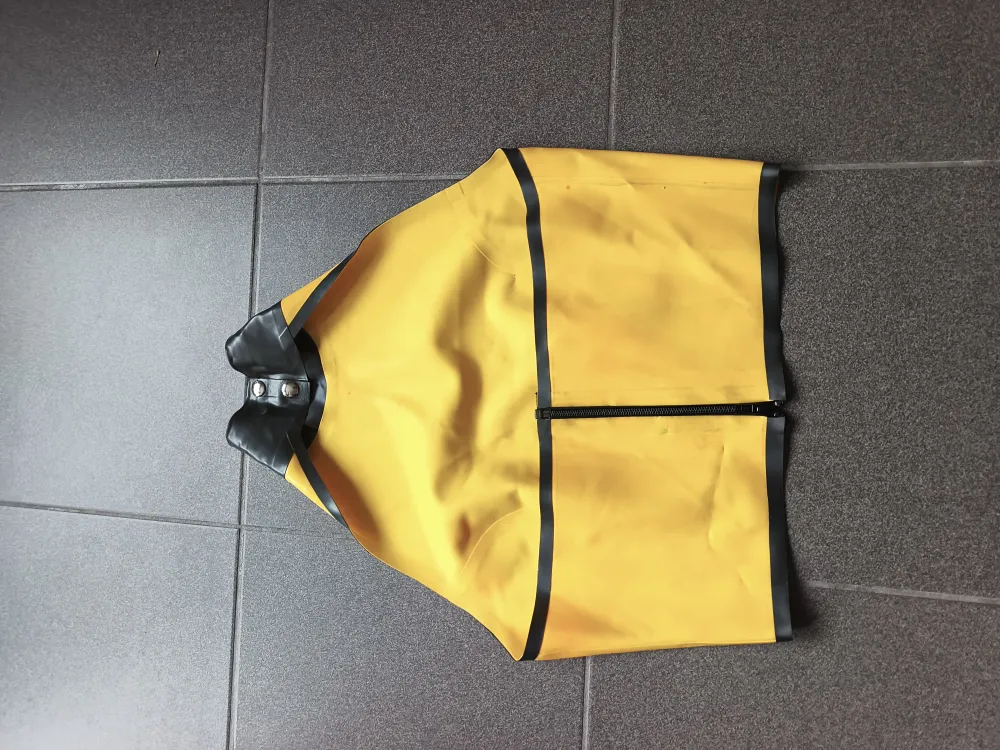 yellow latex top image 2