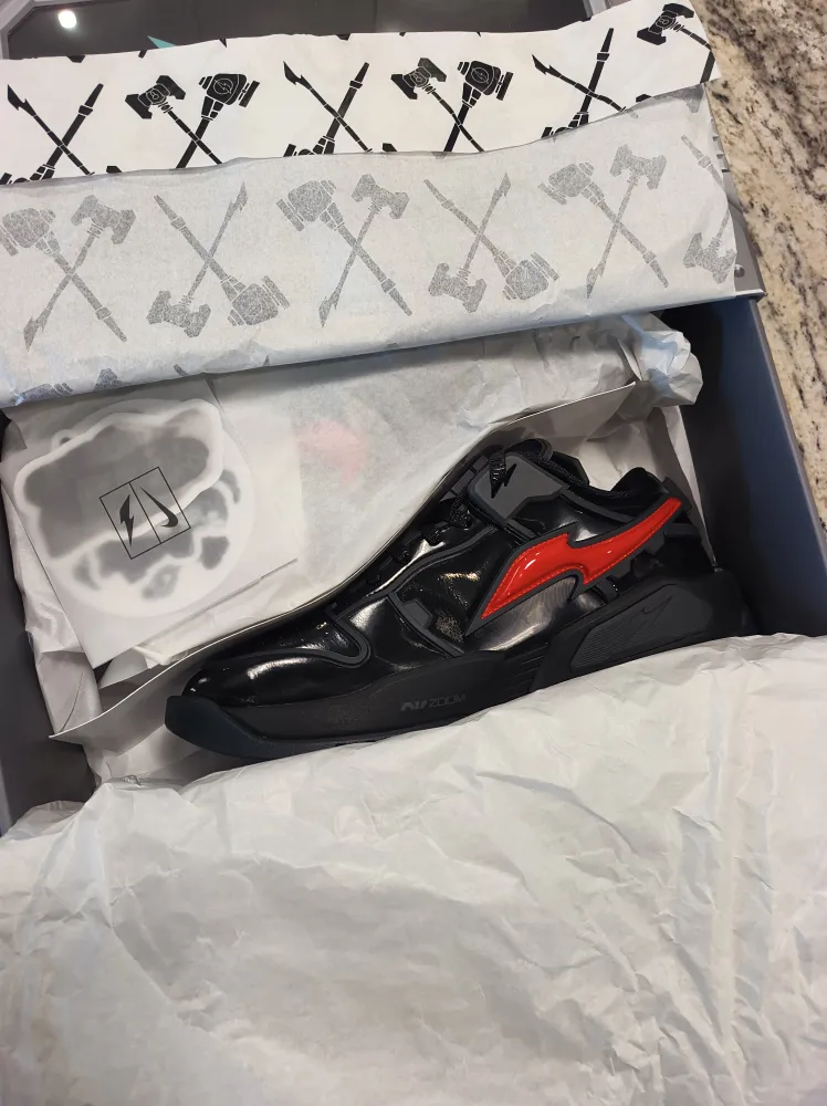 RTFTK x Nike Dunk - Genesis (x) size 12