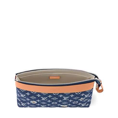 Louis Vuitton Soft Travel Pouch image 2