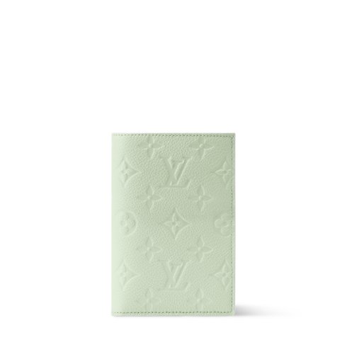 Louis Vuitton Passport Cover image 2
