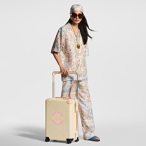 Louis Vuitton Horizon 55 Cabin Suitcase image 2